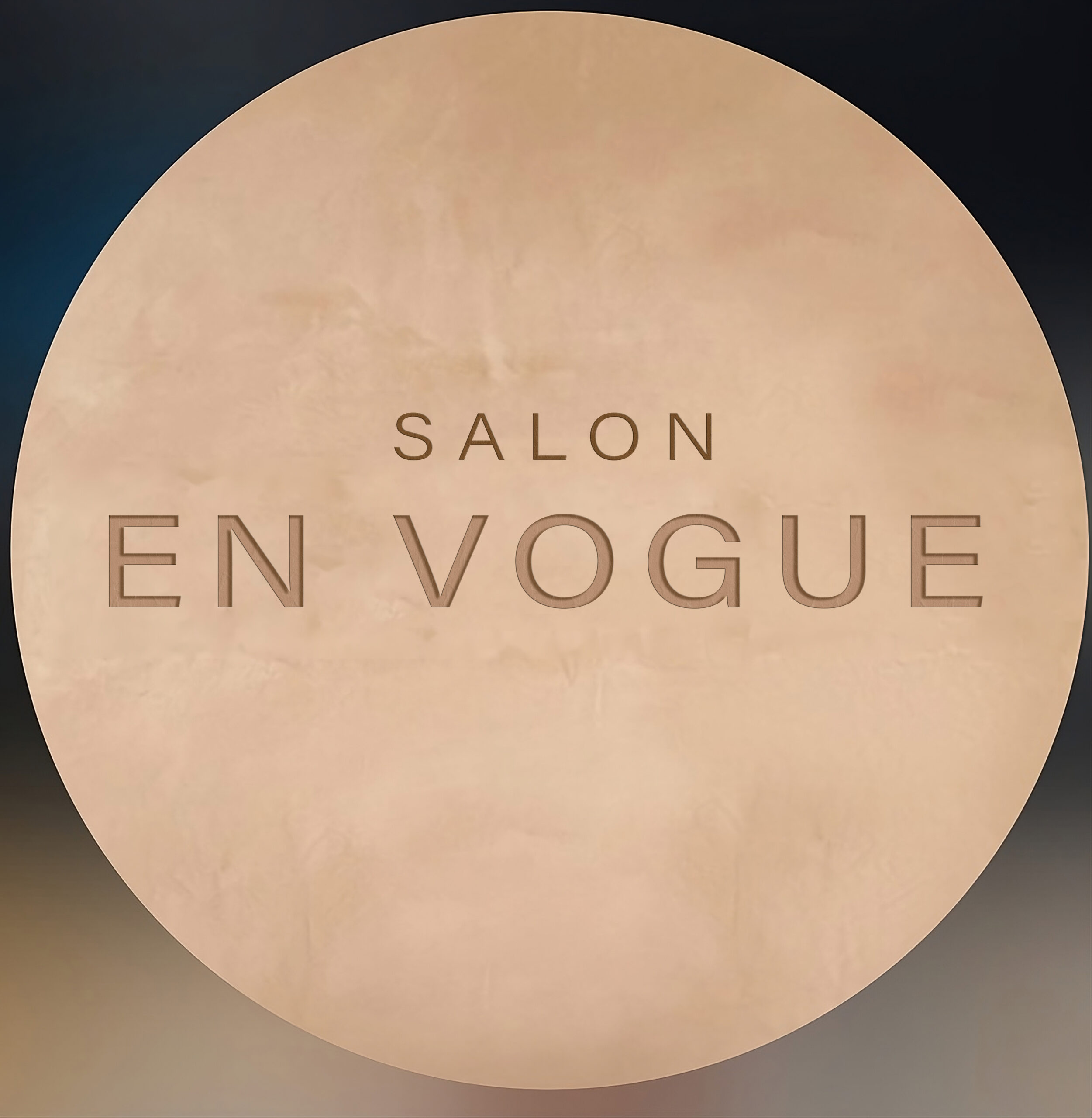 Salon En Vogue