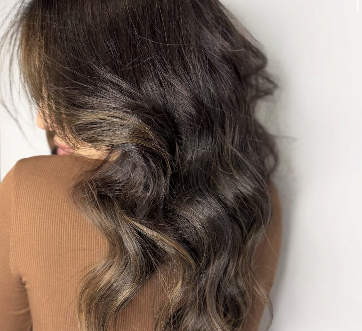 Coloration-salon-en-vogue